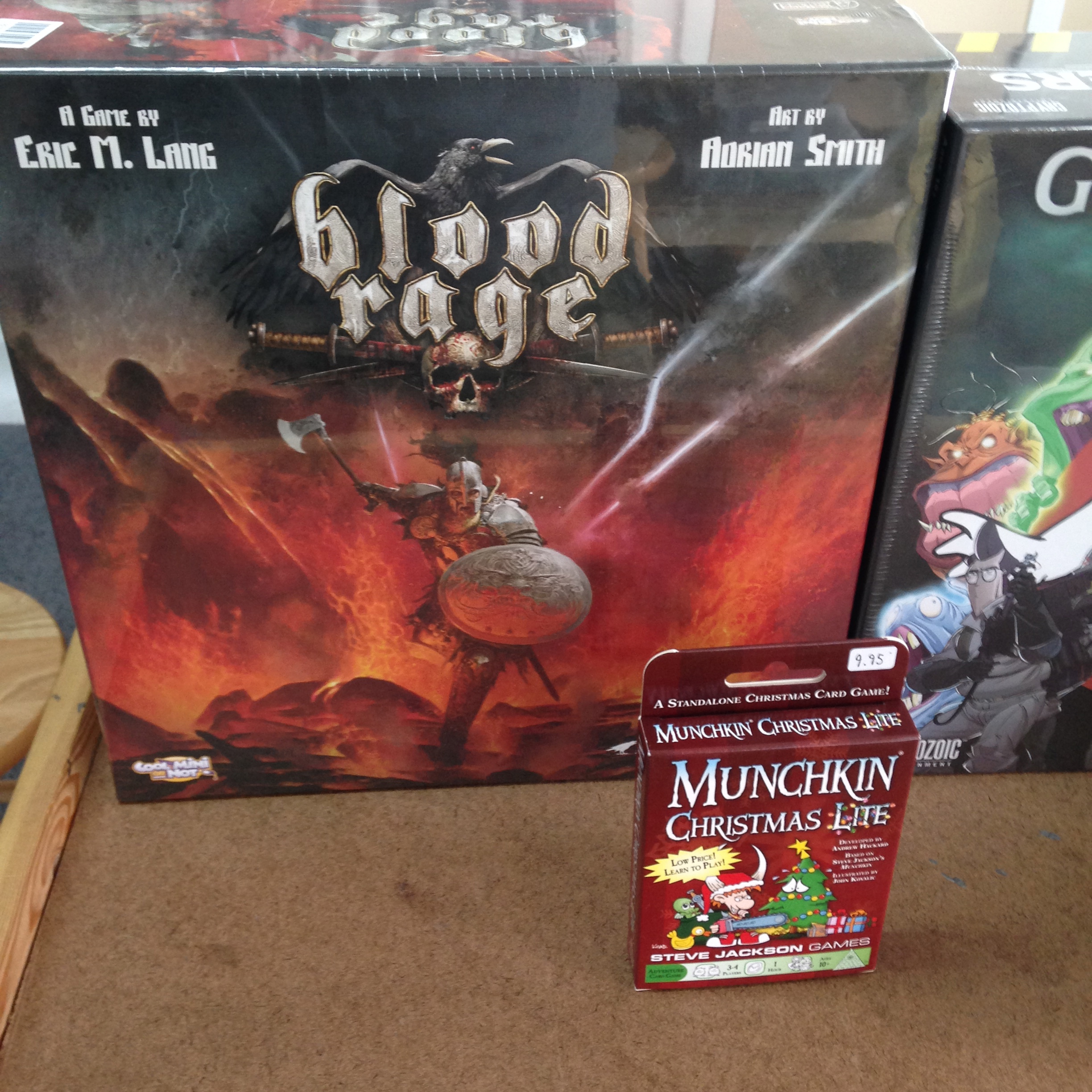 New in the Store 11/27/15 Blood Rage and Munchkin Christmas Light