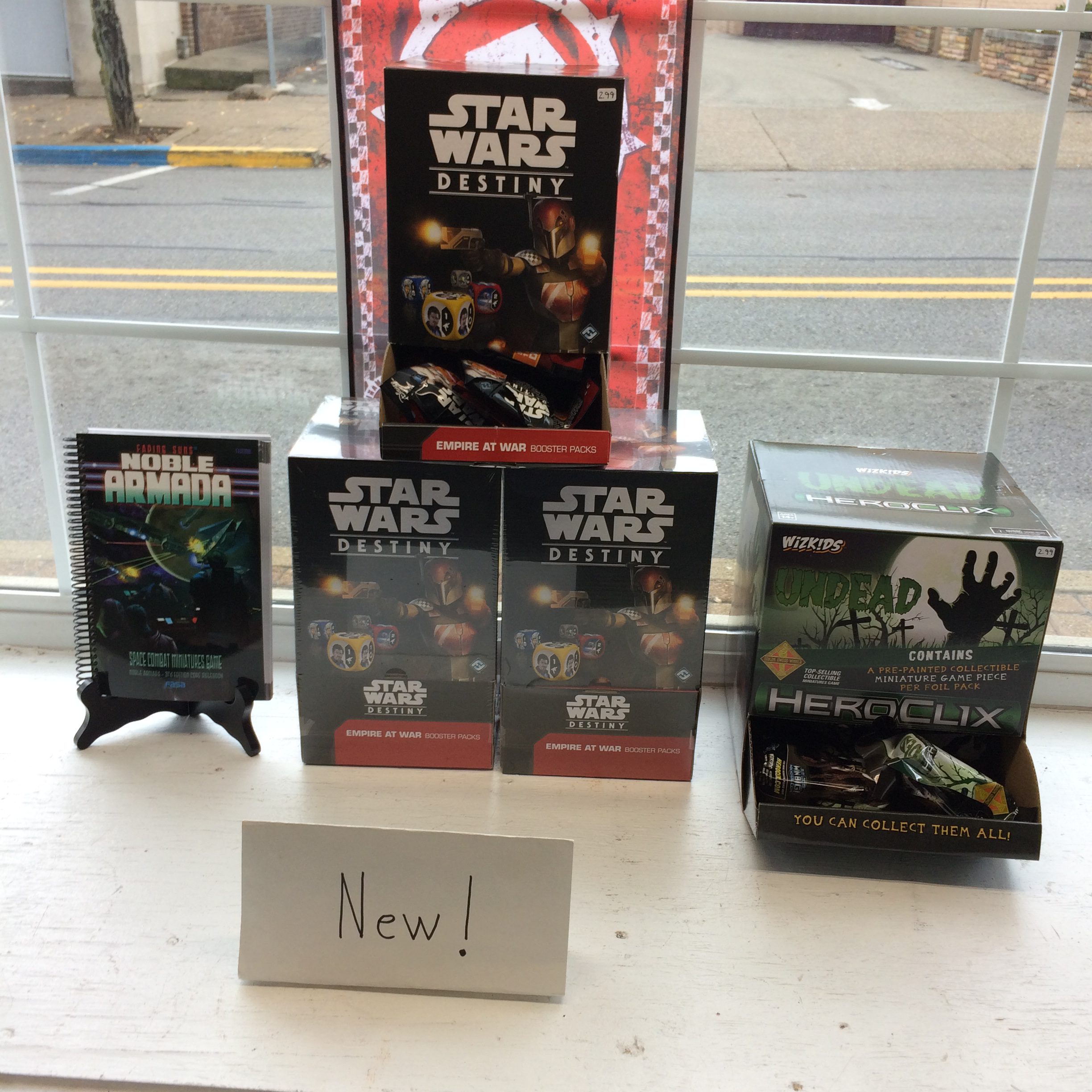 Star Wars Destiny Empire at War and Undead Heroclix!